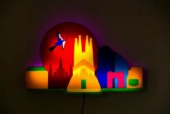 Barcellona (Scultura Luminosa)