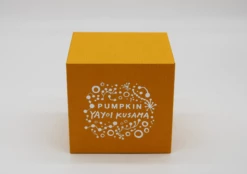 Original Pumpkin Ceramic Sculpture (Yellow & Black) -DEODATO Saldi yayoi kusama pumpkin resin sculpture yellowblack confezione